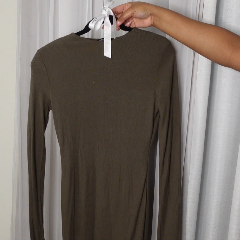 Ribbed long sleeve maxi dress